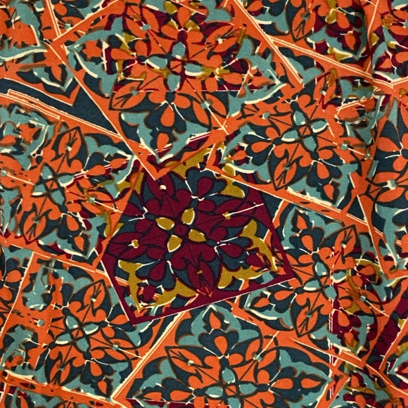 NWT! LulaRoe One Size Leggings - Picture 2 of 2